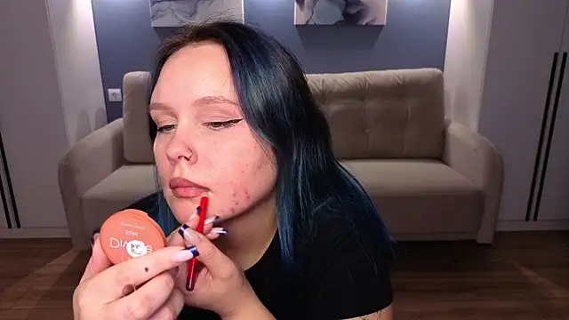 miki miki cutie  online show from September 2025 01:01:01 PM