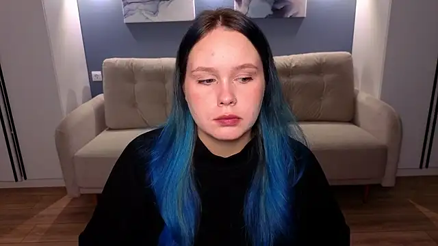 miki miki cutie  online show from September 2025 01:05:01 PM