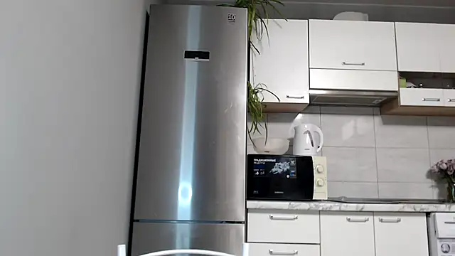 SierraSky  online show from December 2024 06:11:01 PM