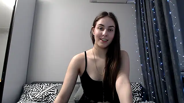 SierraSky  online show from February 2025 09:15:01 PM