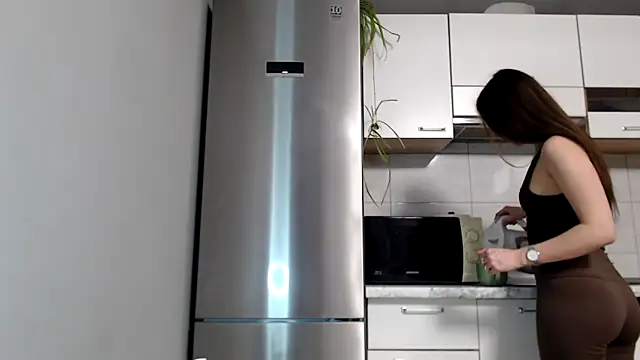 SierraSky  online show from February 2026 06:08:02 PM