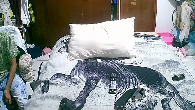 Snapshot of jperezofficial1 chatting on October 2025 04:31:02 AM jperezofficial1 online show from October 2025 04:31:02 AM