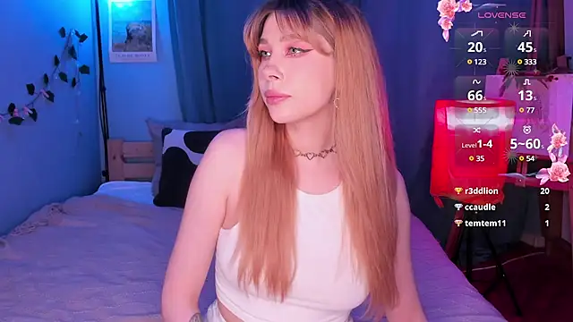 tenderdreams online show from January 2025 08:21:02 PM