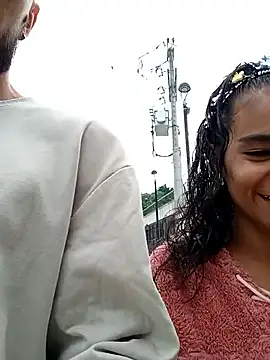 Leslly  online show from September 2025 01:01:01 PM