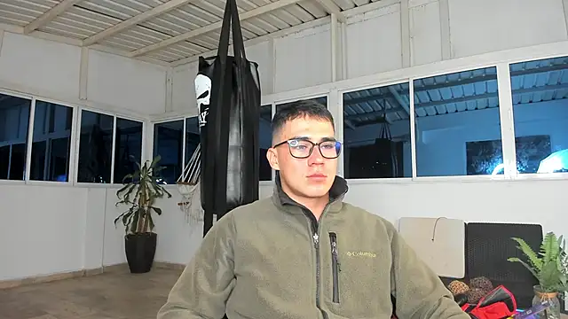 owengray2n online show from December 2024 02:43:01 AM