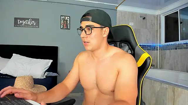 owengray2n online show from January 2025 05:04:02 AM