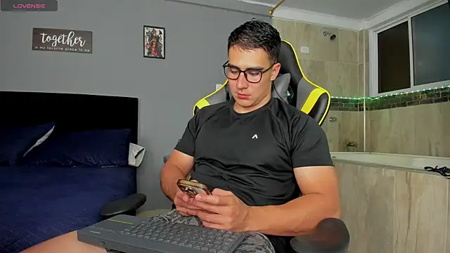 owengray2n online show from February 2025 04:43:01 AM