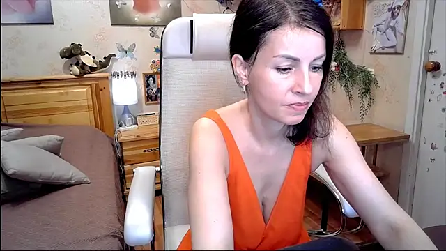 Kendra Mom online show from May 2026 10:10:02 AM