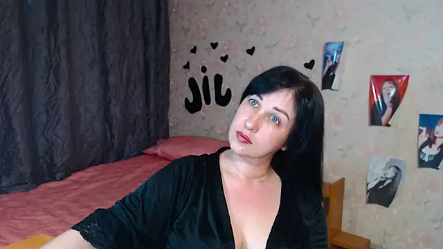 JillStevens online show from September 2025 01:56:01 PM