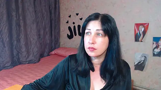 JillStevens online show from October 2025 12:09:01 AM