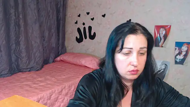 JillStevens online show from October 2025 07:38:01 PM