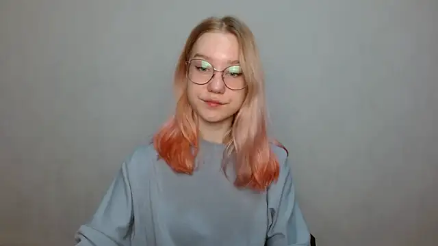 cindi hot online show from December 2024 10:10:02 AM