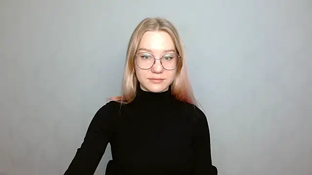 cindi hot online show from January 2025 09:07:01 AM