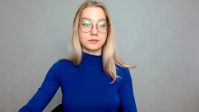 cindi hot online show from February 2025 07:28:02 AM