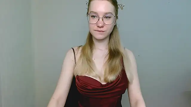 cindi hot online show from March 2026 11:05:02 AM