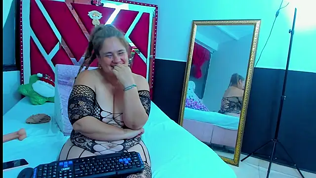 AnyelaGitanaMature online show from December 2024 09:44:01 AM