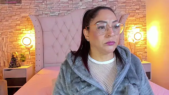 Gina Myers online show from January 2025 02:08:02 PM