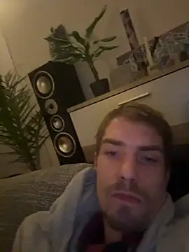 KidoXVII online show from November 2025 05:10:01 AM