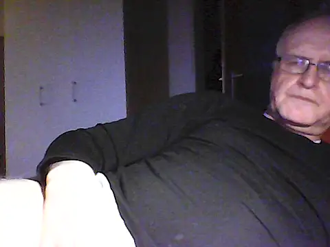 Milkasahne64 online show from March 2026 05:50:02 PM