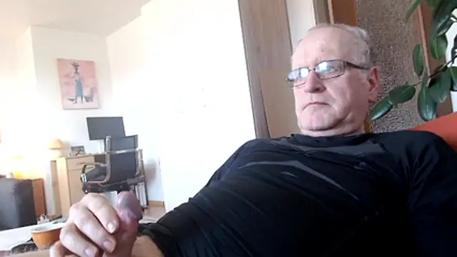 Milkasahne64 online show from March 2026 09:36:02 AM