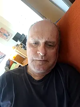 Milkasahne64 online show from April 2026 09:12:02 AM