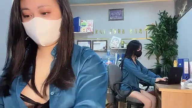 Bamboo Swetie online show from December 2024 02:30:02 PM