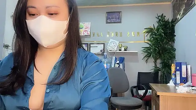 Bamboo Swetie online show from December 2024 02:21:01 PM