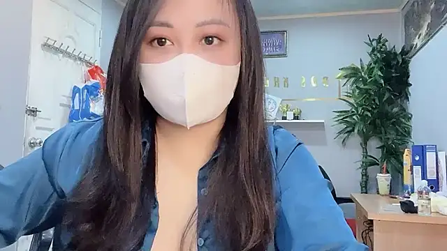 Bamboo Swetie online show from January 2025 03:06:01 PM