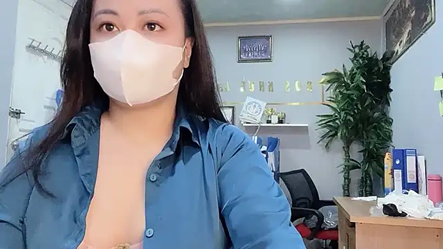 Bamboo Swetie online show from January 2025 05:40:02 AM