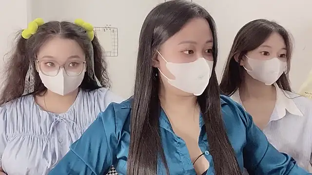 Bamboo Swetie online show from November 2025 03:08:02 PM