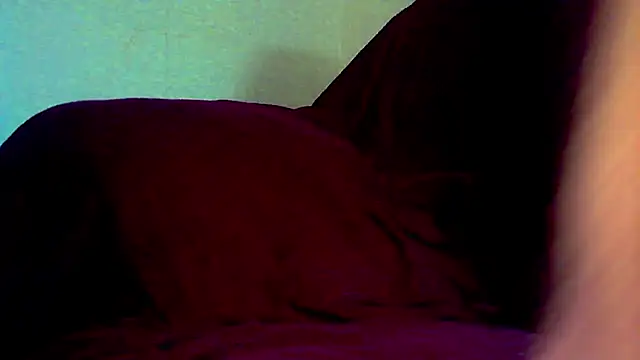 Deckard Webb1  online show from January 2025 04:32:02 PM