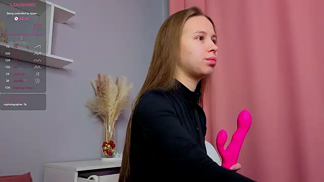 Snapshot of Dream_emma chatting on February 2026 04:30:01 AM Dream emma online show from February 2026 04:30:01 AM