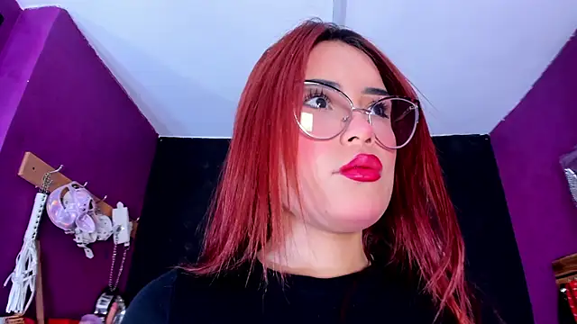 Alexa Slave online show from October 2025 07:20:02 PM