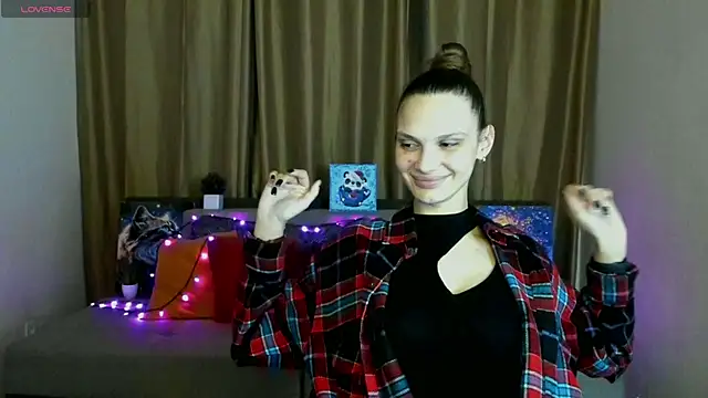 Aminakisuliawolf online show from February 2025 01:51:02 PM