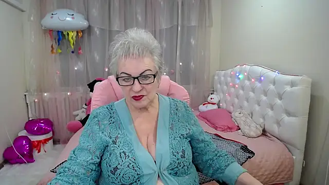 KayleSmoll online show from January 2025 01:27:01 AM