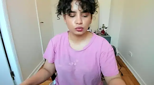 cinnamon rosa online show from December 2024 10:53:01 PM