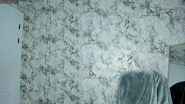 DeniRicchii online show from March 2026 07:42:02 PM