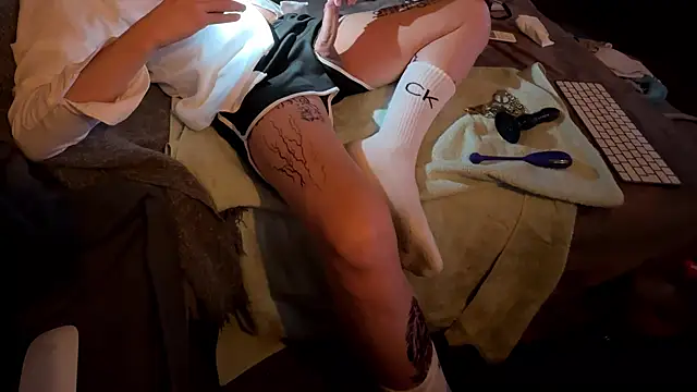 Snapshot of swissMen_DE chatting on January 2026 10:13:02 PM swissMen DE online show from January 2026 10:13:02 PM