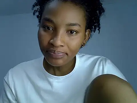 cute-alexis online show from September 2025 07:21:02 AM