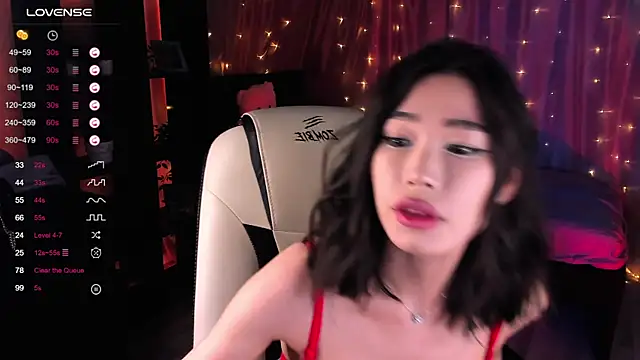 sensualily online show from December 2024 06:31:01 PM