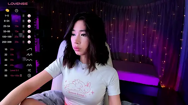 sensualily online show from February 2025 04:43:02 PM