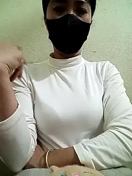 YunLem online show from February 2025 02:50:02 PM