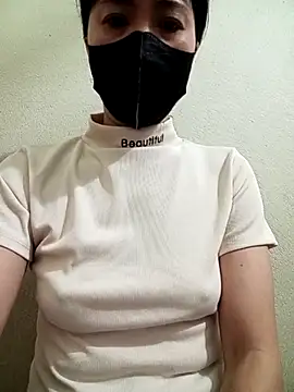 YunLem online show from February 2025 11:44:02 AM