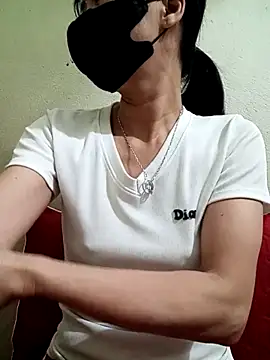 YunLem online show from March 2025 08:03:02 AM