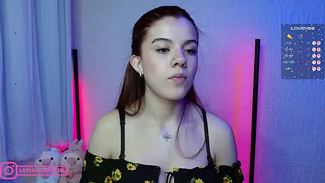 Layla castilloo online show from March 2025 01:01:01 PM