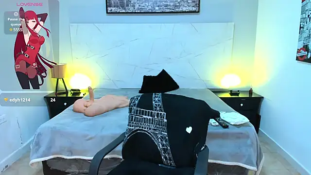 Snapshot of LAYLATAYLOR_ chatting on February 2025 09:22:01 AM LAYLATAYLOR online show from February 2025 09:22:01 AM