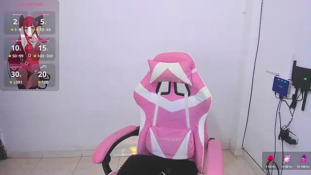 Snapshot of LAYLATAYLOR_ chatting on March 2025 07:31:02 AM LAYLATAYLOR online show from March 2025 07:31:02 AM