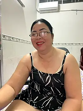 NDith online show from September 2025 08:20:02 PM