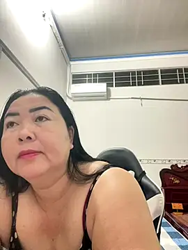 NDith online show from October 2025 09:59:01 PM