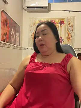 Snapshot of NDith chatting on May 2026 12:01:01 PM NDith online show from May 2026 12:01:01 PM